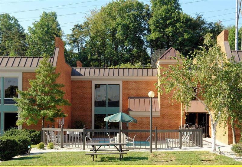 Best Western North Roanoke Troutville Esterno foto